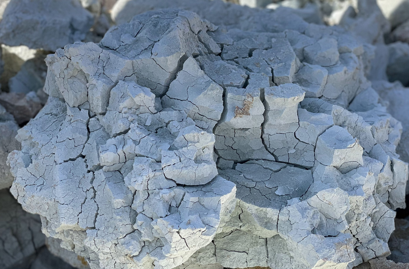bentonite lump